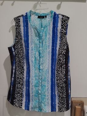 Apt. 9 Blue & Aqua Sleeveless Printed Button-Front Blouse